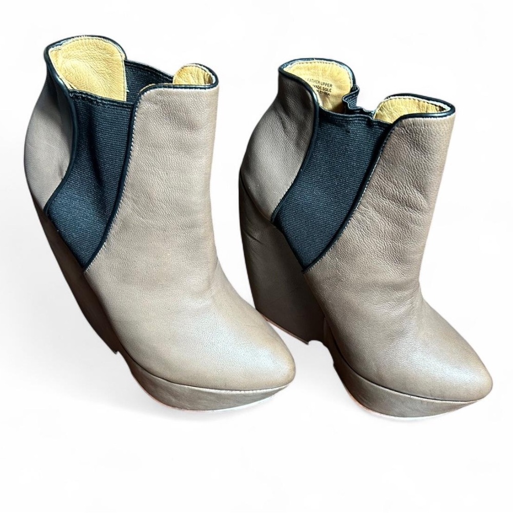 L.A.M.B. Tan and Black Wedge Ankle Boots - Picture 2 of 9